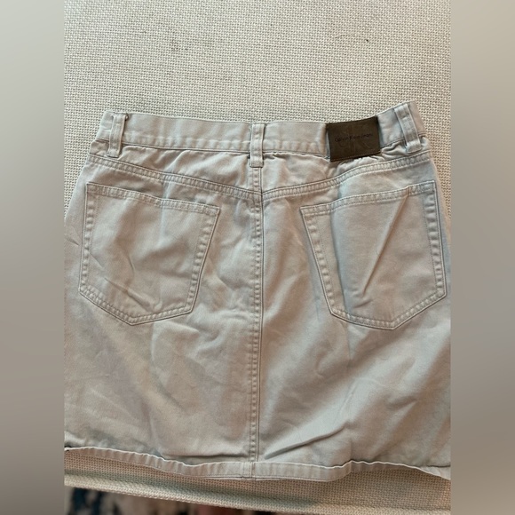 ADORABLE 90’s Vintage Calvin Klein Jeans Jean Skirt with Pockets - Picture 4 of 5